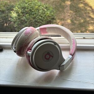 Beats Pro Monster Beats “Nicki Minaj” Edition